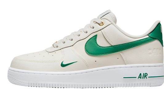 Les baskets Nike Air Force 1 combinent style et performance, offrant une expérience exceptionnelle.pas cher. Le moins cher.