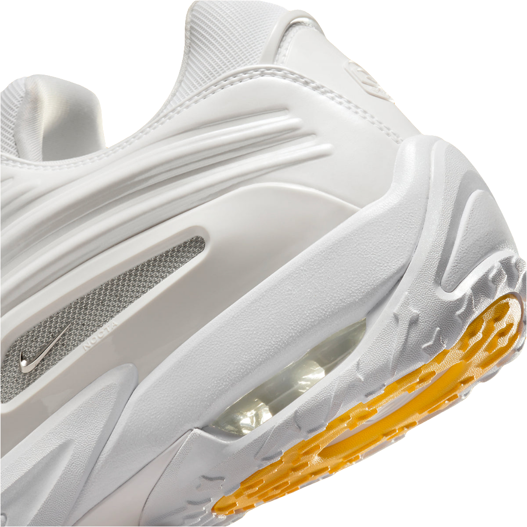 Les baskets Nike X Nocta Hot Step 2 incarnent l'alliance parfaite entre un style audacieux  haut de gamme collaboration Nocta.pas cher 