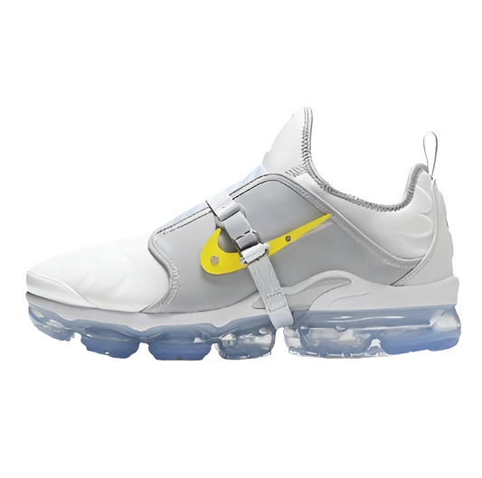 Les Nike Air Vapormax Plus TN Femme incarnent une fusion audacieuse entre l’héritage des baskets TN des années 90 et l’innovation moderne de la technologie Vapormax.