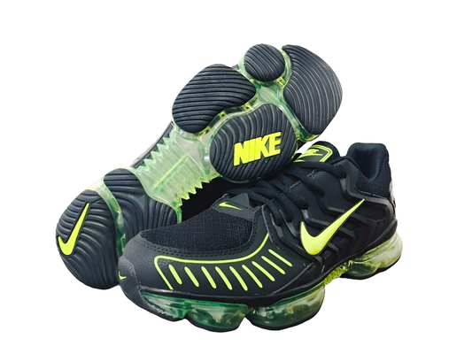 Les baskets Nike Air 2019 combinent style moderne et performance de pointe. Leur design élégant attire tous les regards. Dotées d'une empeigne en mesh respirant.pas cher. Le moins cher.