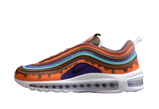 Les baskets Nike Air Max 97 sont synonymes de style emblématique et de confort absolu. Leur design ondulé distinctif.pas cher. Le moins cher. 
