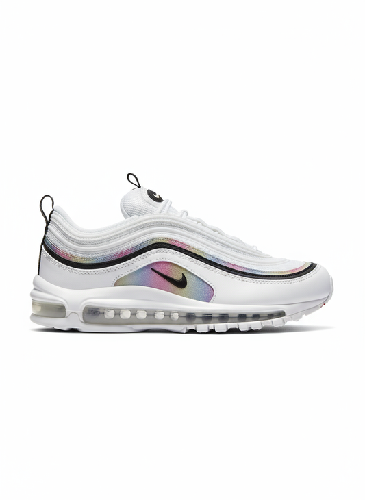 Premièrement, les baskets Nike Air Max 97 Femme incarnent un design emblématique et audacieux.