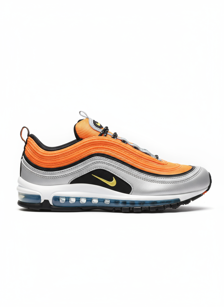 Nike Air Max 97 orange, grise et noire sur fond blanc