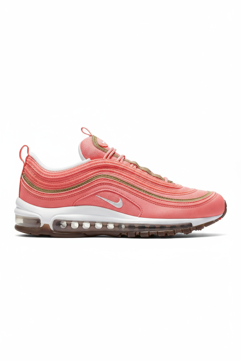Premièrement, les baskets Nike Air Max 97 Femme incarnent un design emblématique et audacieux.

Inspirées des lignes fluides des trains à grande vitesse japonais.