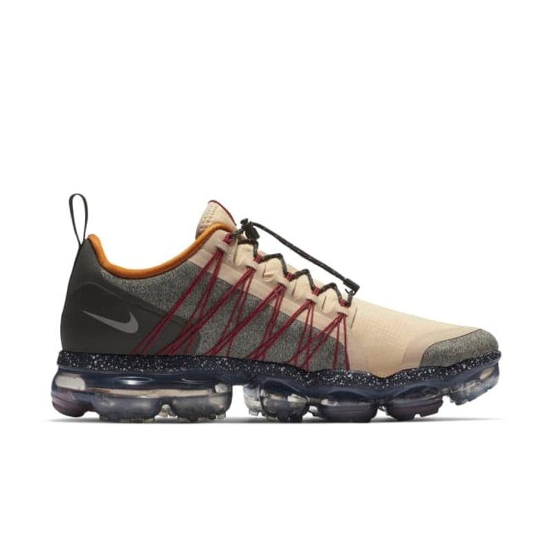Les baskets Nike Vapormax 2018-2019 incarnent un style audacieux et une performance inégalée, design avant-gardiste 
.pas cher. Le moins cher.