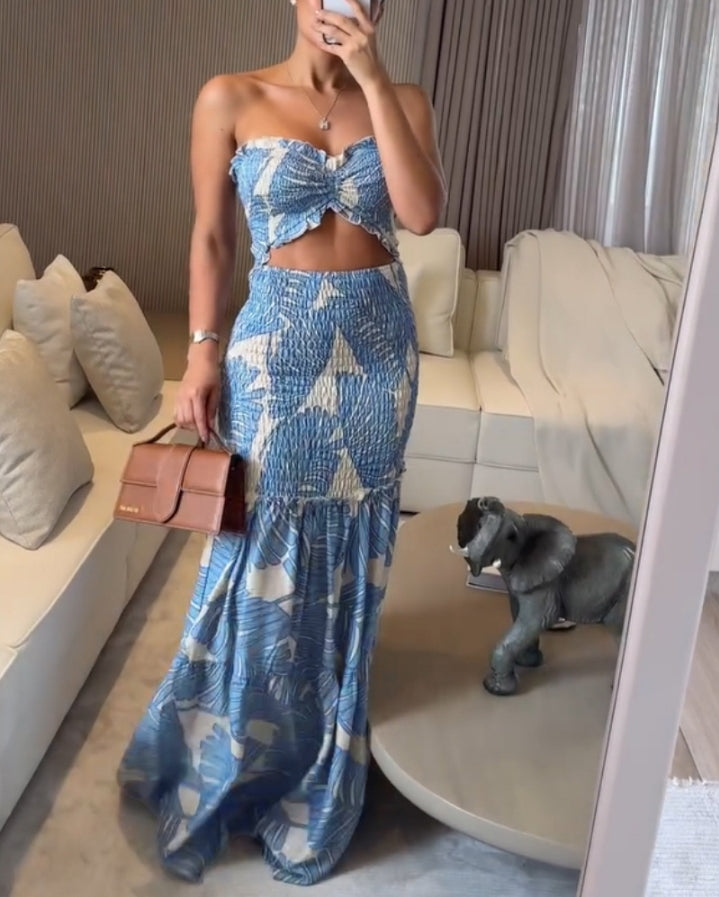 Premièrement : Cette Robe de vacances bandeau à imprimé tropical avec cordon de serrage , froncée et volantée , taille cintrée, coupe ajustée, ourlet à volants, robe sirène femme .