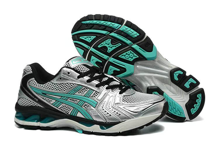 Premièrement :Les baskets Asics GEL-KAYANO offrent une combinaison parfaite de style et de performance. Leur design élégant et leurs technologies de pointe les rendent idéales pour les coureurs et les amateurs de mode.