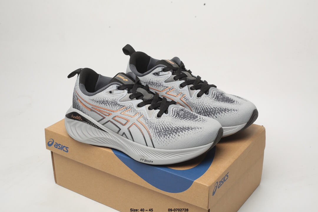 Résultats de l'engagement emblématique de la marque Asics à combiner style et innovation, les sneakers Asics Femme  sont des pièces maîtresses de la mode sportive.