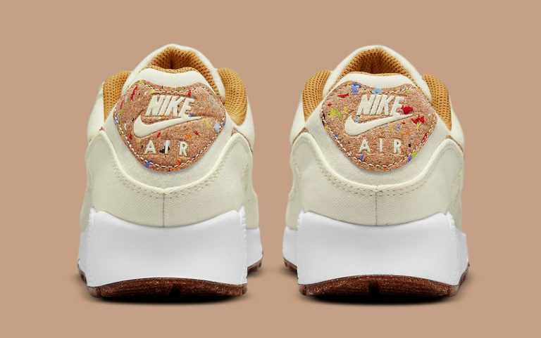 Les baskets Nike Air Max 90 Futura sont des pièces maîtresses de la mode.