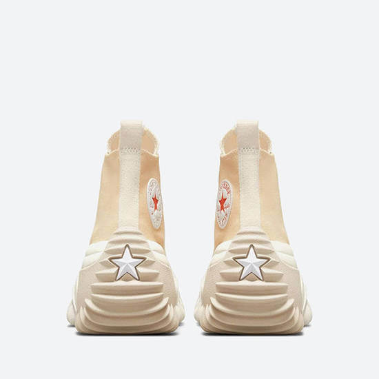 Les baskets Converse Femme se distinguent par leur design iconique et leur esthétique vintage. exceptionnel les couleurs de l'Amérique