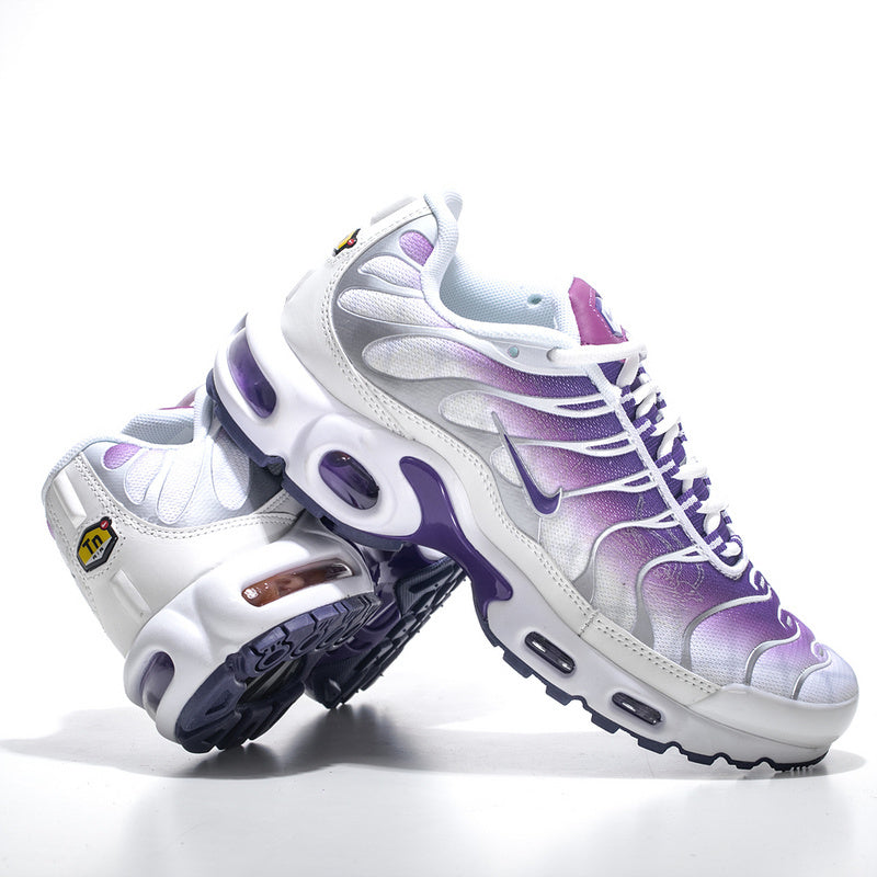 Résultats de l'évolution emblématique de la ligne Nike, les Nike TN Air Max Plus Femme sont un témoignage de l'engagement de Nike à combiner style et innovation.
