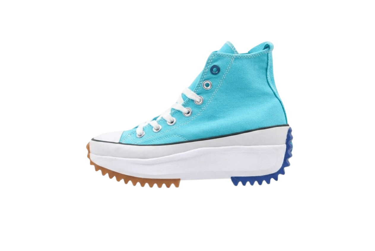Premièrement : Les baskets Converse Femme se distinguent par leur design iconique et leur esthétique vintage.