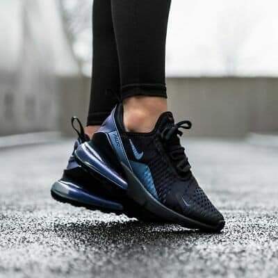 Les baskets Nike Air Max 270 Femme se démarquent par leur esthétique futuriste et leur technologie innovante.
