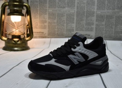 Les baskets New Balance Femme se démarquent par leur esthétique moderne et intemporelle, ainsi que par leur héritage sportif emblématique.