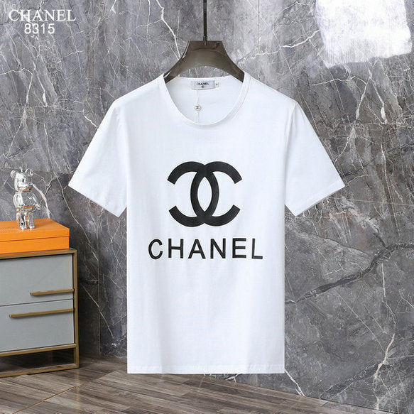 Premièrement : les T shirts Chanel Femme offrent une élégance et un confort inégalés.