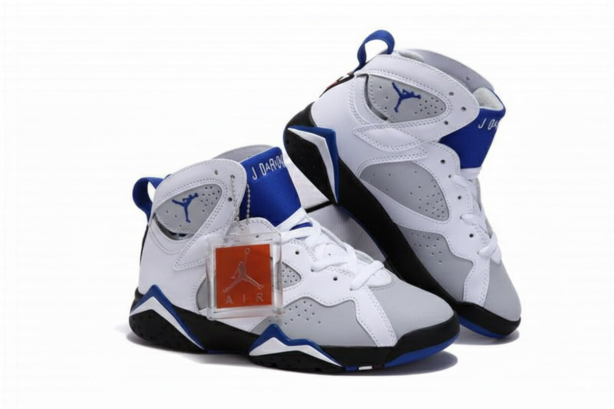 Premièrement, les baskets Air Jordan 7 Femme se distinguent par leur design iconique et leur confort exceptionnel.