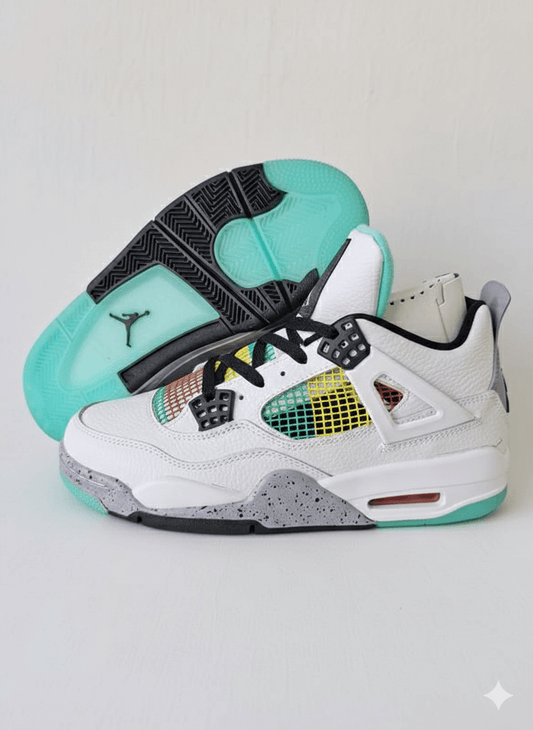 Premièrement : Les baskets Air Jordan 4 Femme se distinguent par leur design iconique et leur capacité à allier style et fonctionnalité.