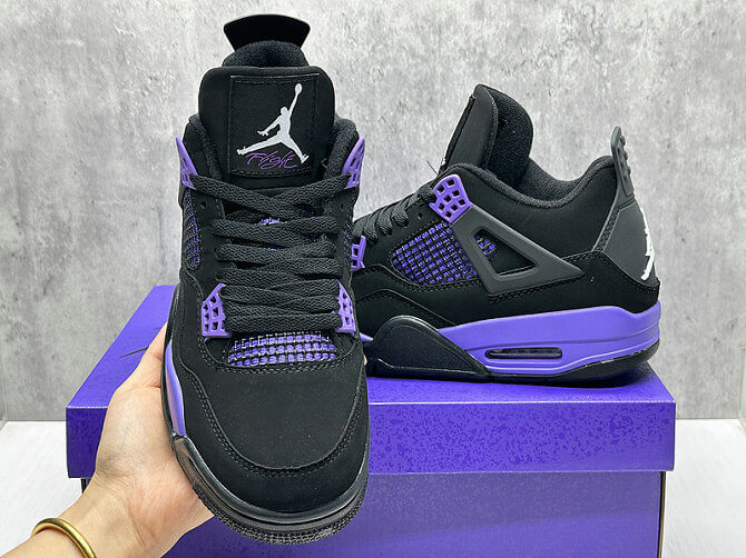 Premièrement : Les baskets Air Jordan 4 Femme se distinguent par leur design iconique et leur capacité à allier style et fonctionnalité.