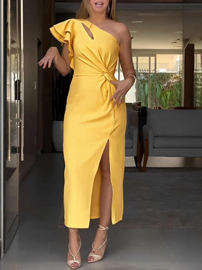 Premièrement : Cette Robe longue décontracté à volants et col asymétrique ajouré femme