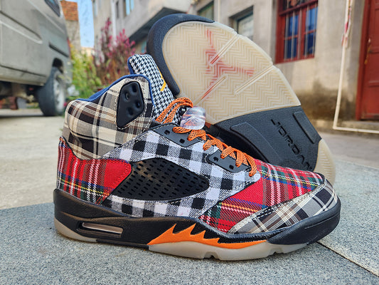 Les baskets Air Jordan 5 Femme permettent de personnaliser votre style tout en bénéficiant d’un confort supérieur.