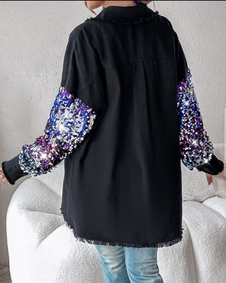 Premièrement : Apportez une touche d’éclat à votre look avec cette Veste décontractée à paillettes et patchwork à manches longues avec bouton sur le devant et ourlet brut femme 