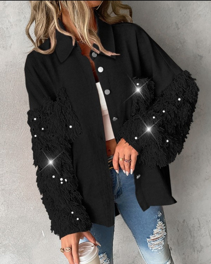 Premièrement : Apportez une touche d’éclat à votre look avec cette Veste décontractée à paillettes et patchwork à manches longues avec bouton sur le devant et ourlet brut femme 