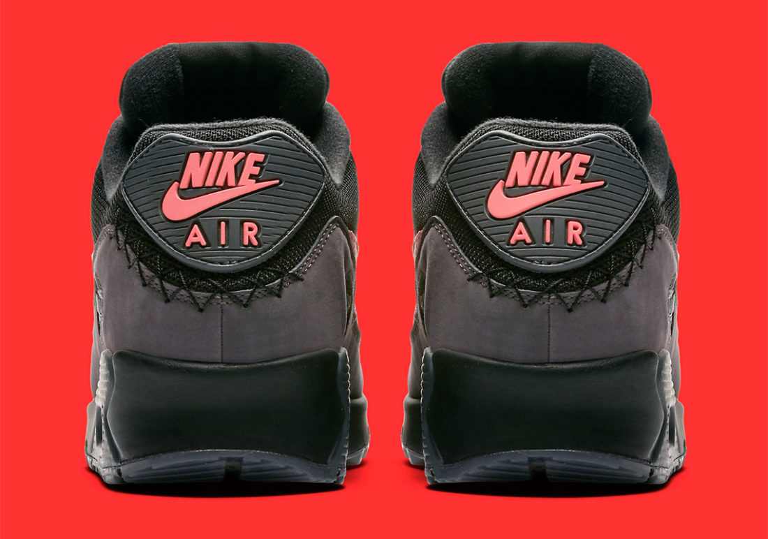 Les baskets Nike Air Max 90 Futura sont des pièces maîtresses de la mode.