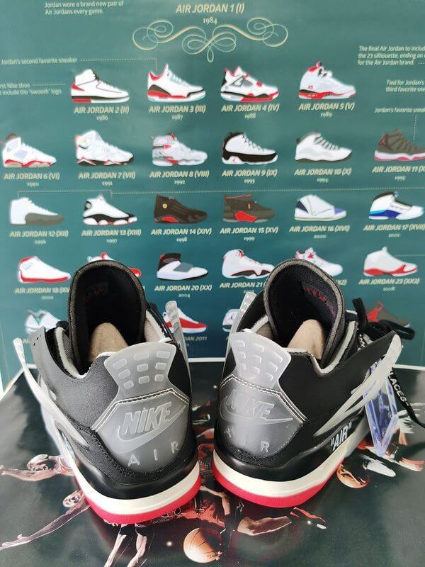 Premièrement : Les baskets Air Jordan 4 Femme se distinguent par leur design iconique et leur capacité à allier style et fonctionnalité.