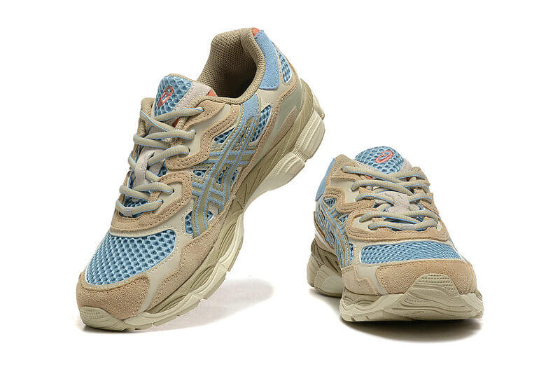 Premièrement :Les baskets Asics  offrent une combinaison parfaite de style et de performance. Leur design élégant et leurs technologies de pointe les rendent idéales pour les coureurs et les amateurs de mode.