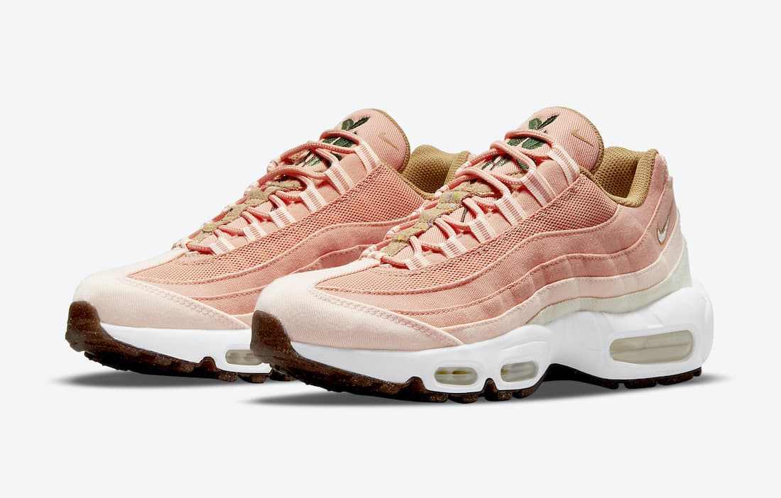 Les baskets Nike Air Max 95 Femme incarnent parfaitement l'évolution emblématique de la ligne Nike.