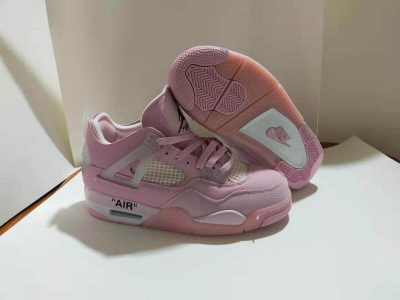 Premièrement : Les baskets Air Jordan 4 Femme se distinguent par leur design iconique et leur capacité à allier style et fonctionnalité.