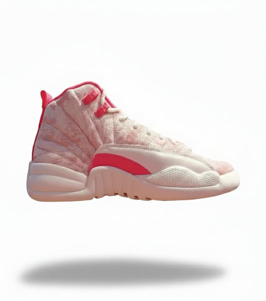 Premièrement : Les baskets Air Jordan 12 Femme combinent un style iconique à une performance inégalée, rendant hommage à l’héritage de Michael Jordan.