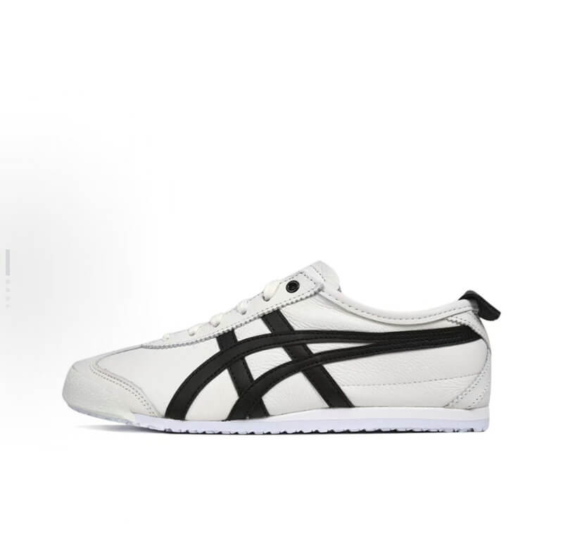 Résultats de l'engagement emblématique de la marque Asics à combiner style et innovation, les sneakers Asics Femme  sont des pièces maîtresses de la mode sportive.

