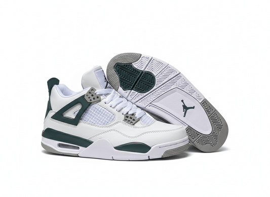 Premièrement : Les baskets Air Jordan 4 Femme se distinguent par leur design iconique et leur capacité à allier style et fonctionnalité.