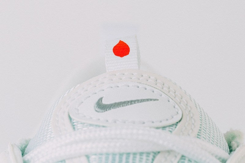 Les baskets Nike Air Max 97 Femme  sont des pièces maîtresses de la mode. Avec un look décontractée style iconique tendance olution emblématique de la ligne Nike, les Nike Air Max 97 sont un témoignage de l'engagement de Nike à combiner style et innovation.
