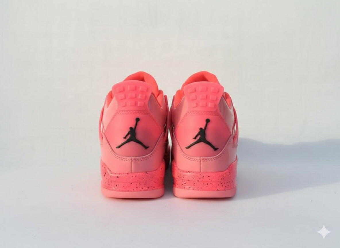 Premièrement : Les baskets Air Jordan 4 Femme se distinguent par leur design iconique et leur capacité à allier style et fonctionnalité.