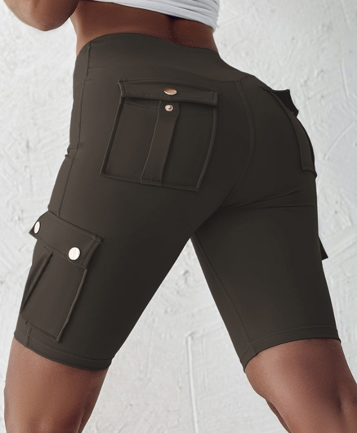 Premièrement : Ce Short de sport pour le contrôle du ventre et le levage des fesses, taille haute , avec poche à rabat , pour entraînement , bermuda cargo , pour la course à pied femme.