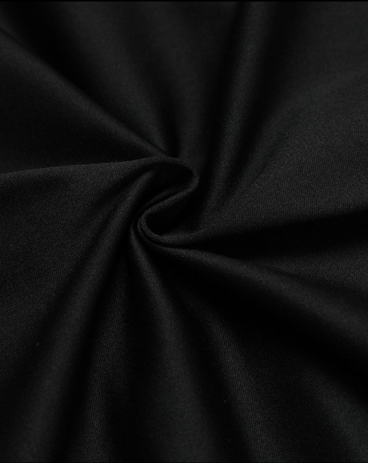 Premièrement : Cette Chemise boutonnée à manches longues et col froncé femme.