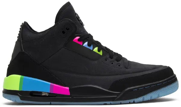 Premièrement, les baskets Air Jordan 3 Femme sont un symbole de style intemporel et de performance de haut niveau.