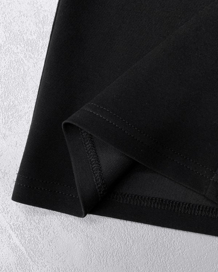 Premièrement : Brillez avec style grâce à cette Combinaison à épaules dénudées et col haut avec strass et manches longues, coupe slim évasée femme.