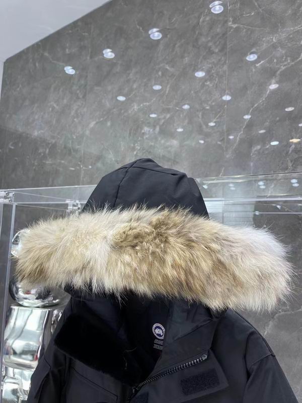 Résultat de l'évolution emblématique de la marque Canada G00se Femme,