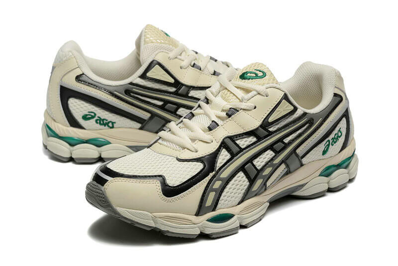 Résultats de l'engagement emblématique de la marque Asics à combiner style et innovation, les sneakers Asics Femme  sont des pièces maîtresses de la mode sportive.