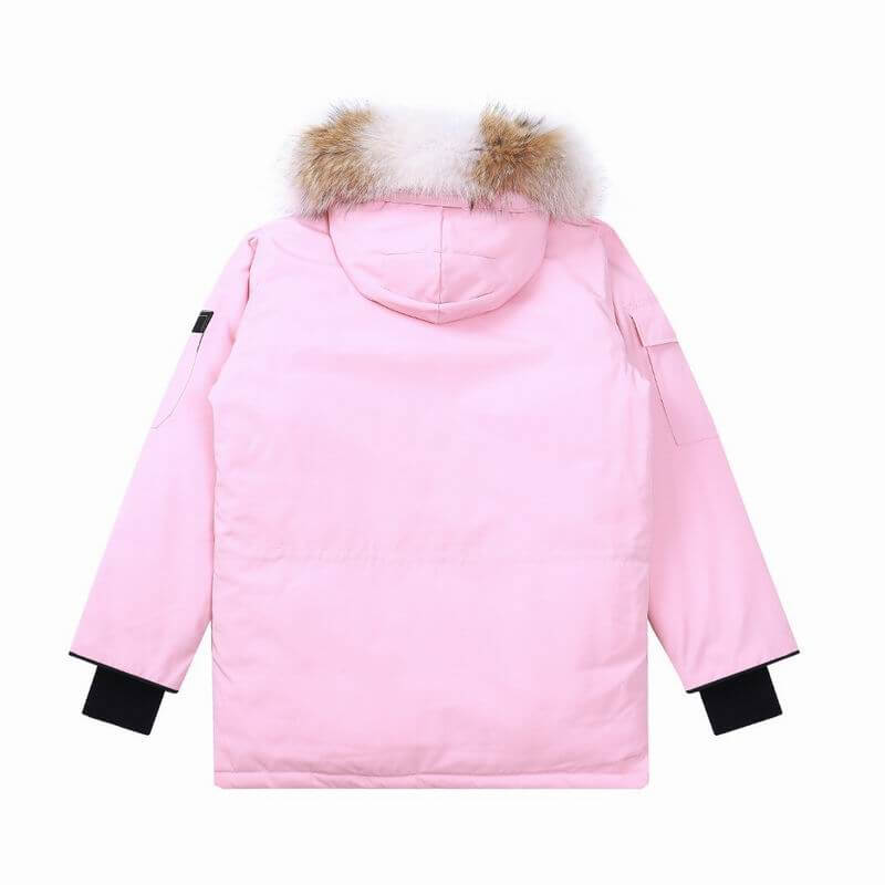 Résultat de l'évolution emblématique de la marque Canada G00se Femme,