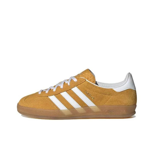 Premièrement : Les Adidas Gazelle Femme allient un style emblématique à une performance exceptionnelle.