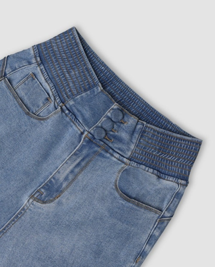 jean taille haute à fronces et  boutons sur le devant avec ceinture curveease jegging skinny évasé en demin femme