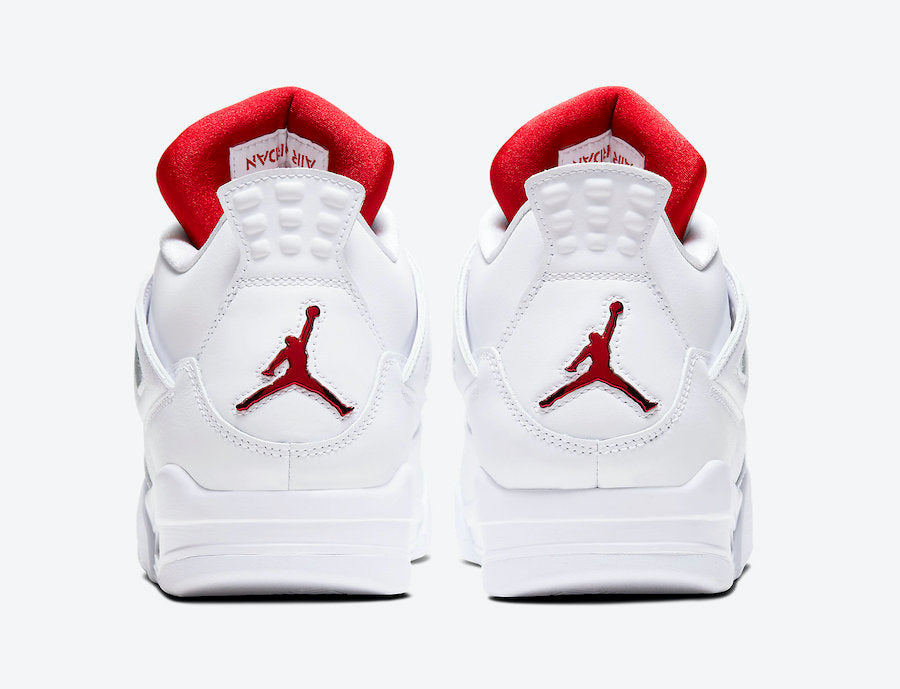 Premièrement : Les baskets Air Jordan 4 Femme se distinguent par leur design iconique et leur capacité à allier style et fonctionnalité.