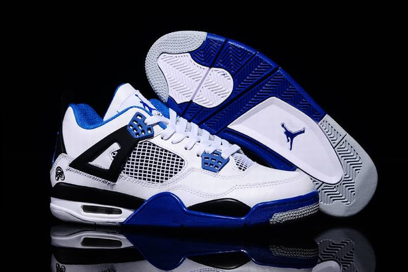Baskets Air Jordan 4 femme
