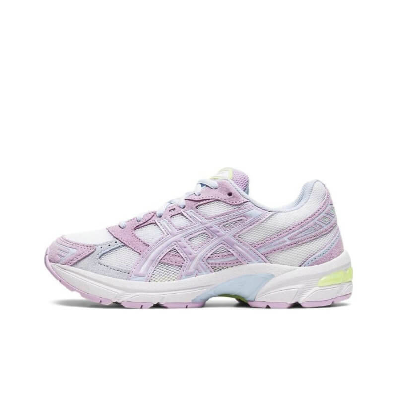 Premièrement :Les baskets Asics  offrent une combinaison parfaite de style et de performance. Leur design élégant et leurs technologies de pointe les rendent idéales pour les coureurs et les amateurs de mode.