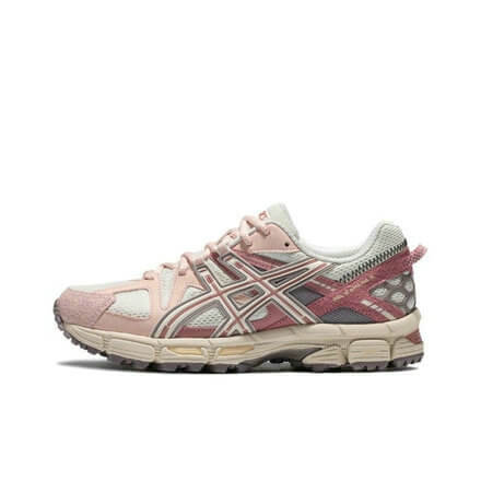 Résultats de l'engagement emblématique de la marque Asics à combiner style et innovation, les sneakers Asics Femme  sont des pièces maîtresses de la mode sportive.