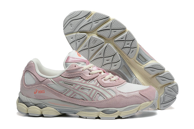 Premièrement :Les baskets Asics  offrent une combinaison parfaite de style et de performance.